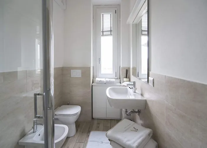 Stylish Retreat For Two In Apartamento Milão